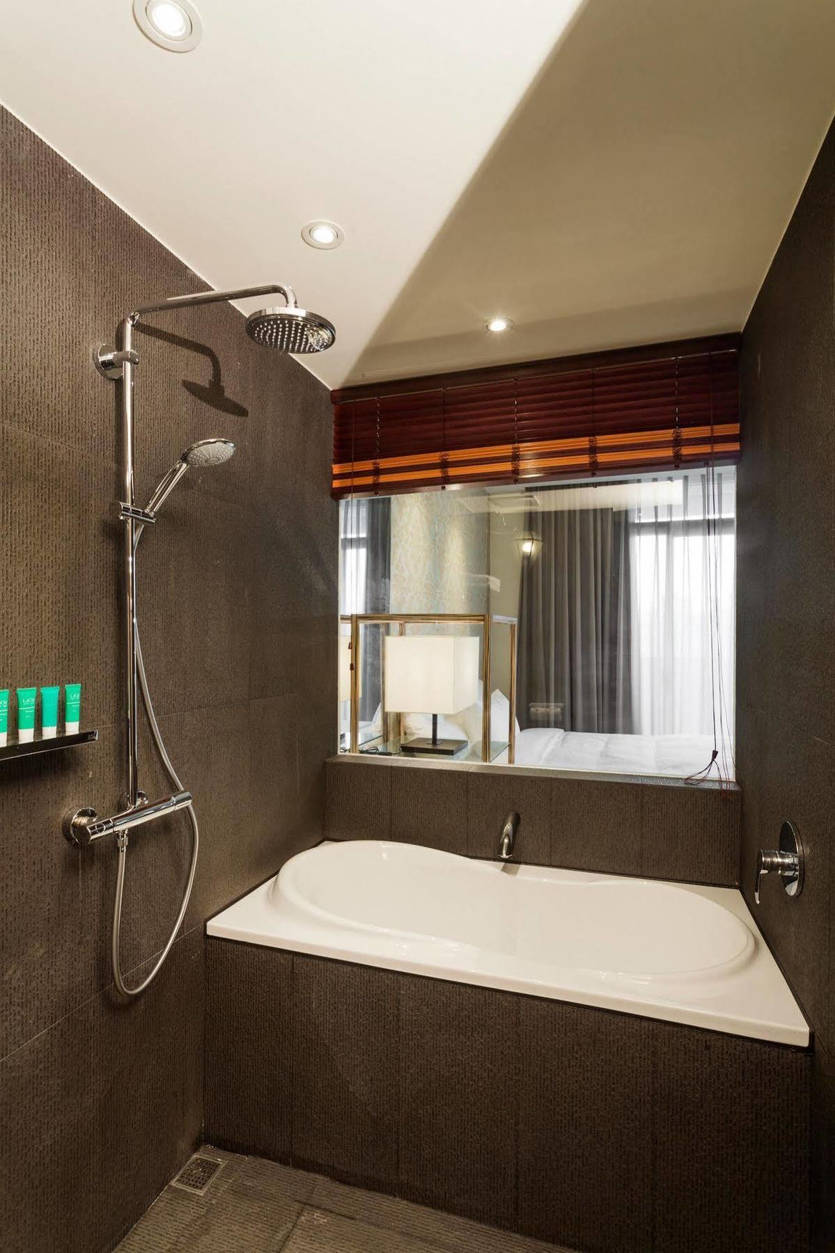 Lacle Hotel-Luzhou Тайбэй Экстерьер фото